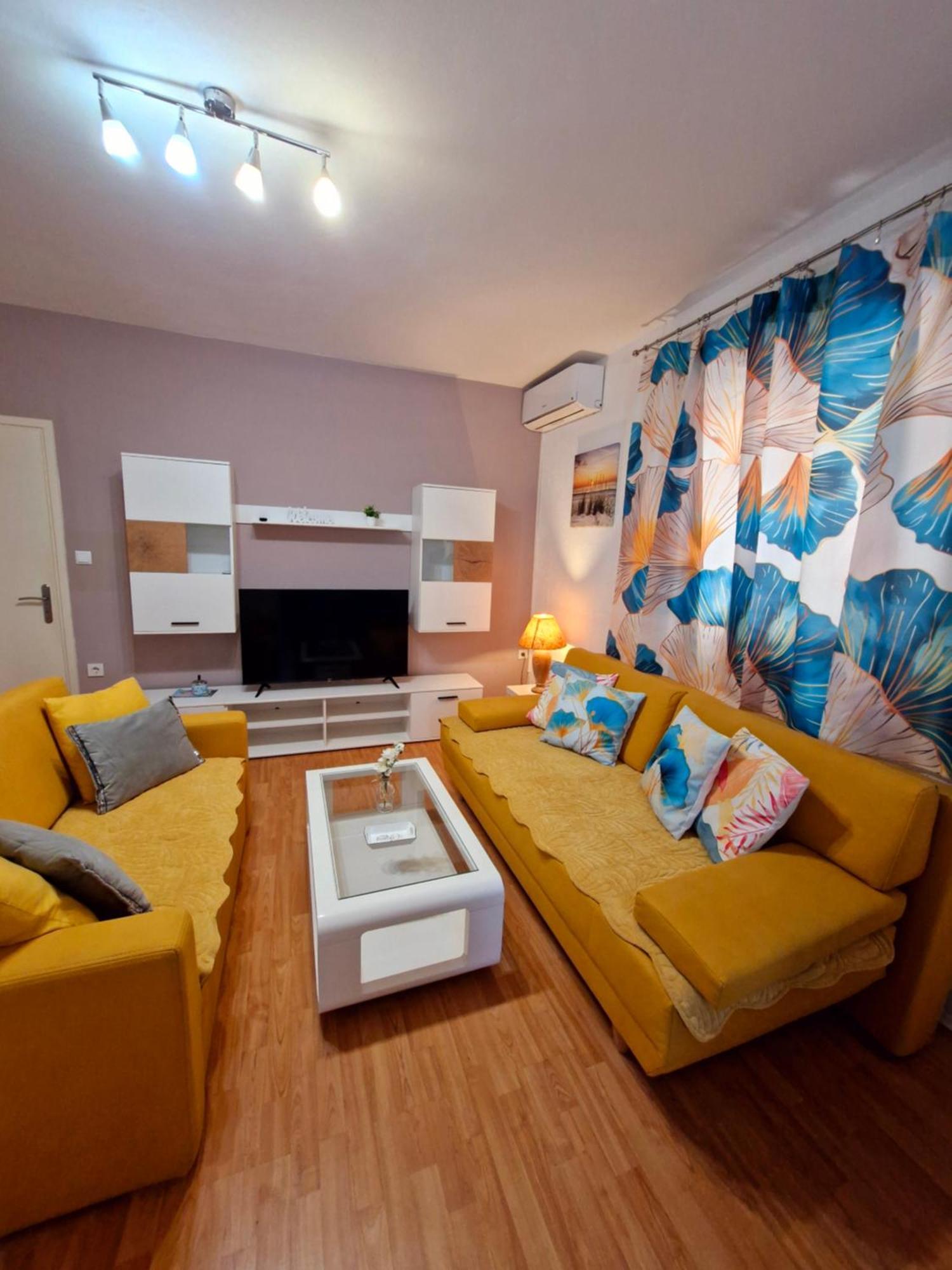 Apartment Lidija Krk Town Exterior foto